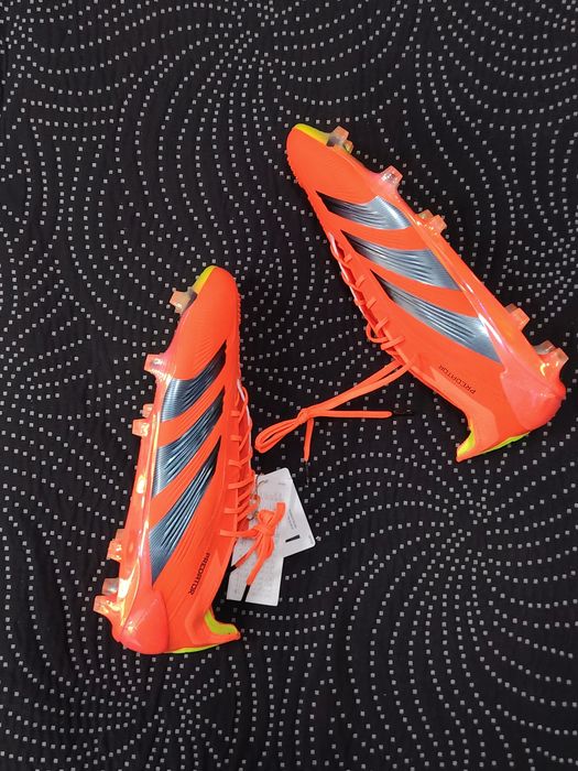 Ghete fotbal Adidas Predator Elite FG officiale