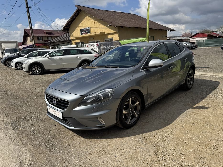 Volvo v40 R desing 2.0 d Euro 6 Rate /avans zero