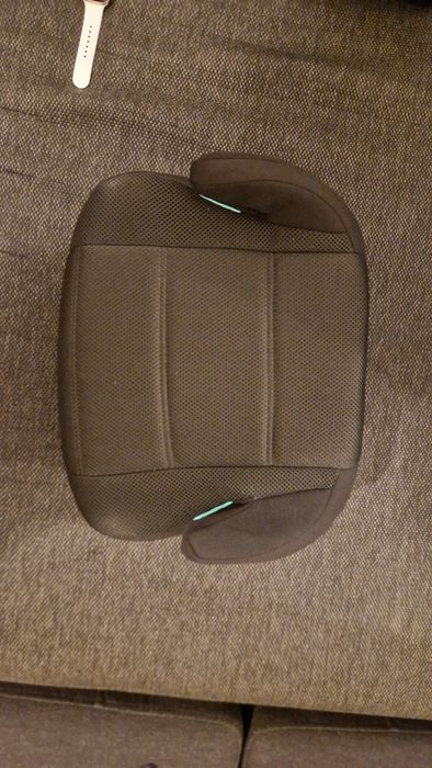 Scaun auto inaltator booster