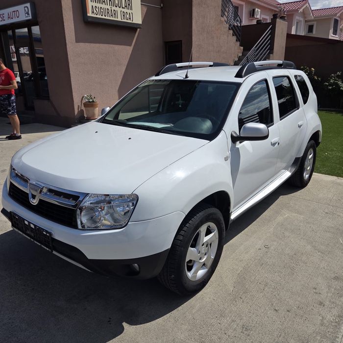 Dacia Duster 1,6Benzina. —Euro 5 —3400 €