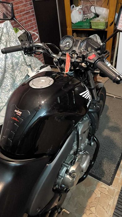 Honda CBF N 600 an fabricatie 2010 sau schimb cu maxi scuter dupa 2018