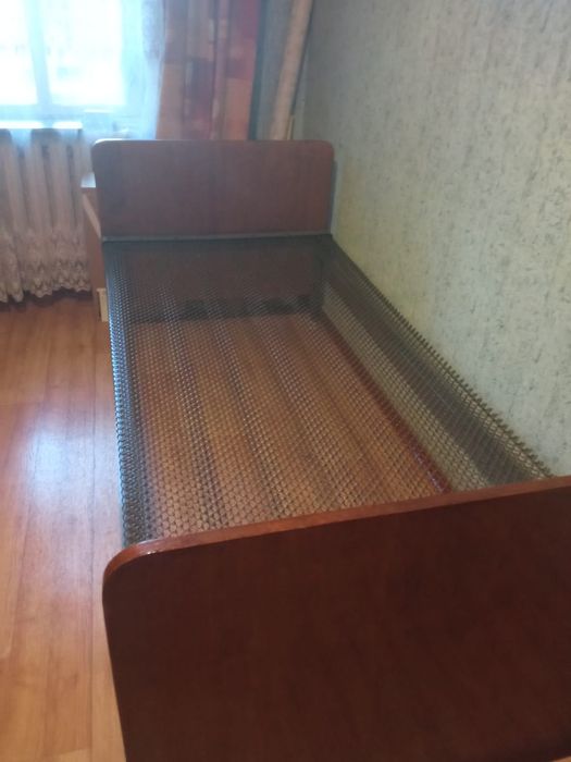 Кровать с панцирной сеткой