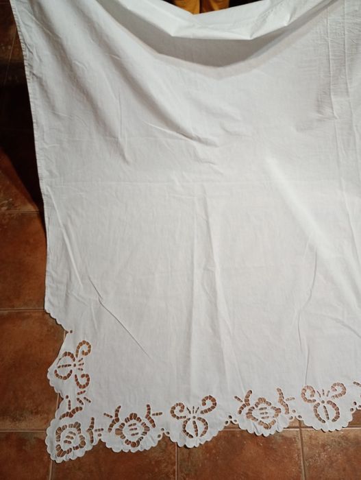 Vând fețe de masă milieuri macrame