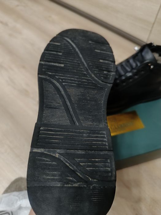 Мужская кожаная обувь р39