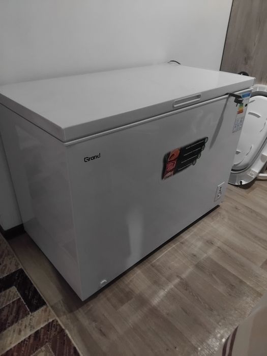 Продам морозильную камеру