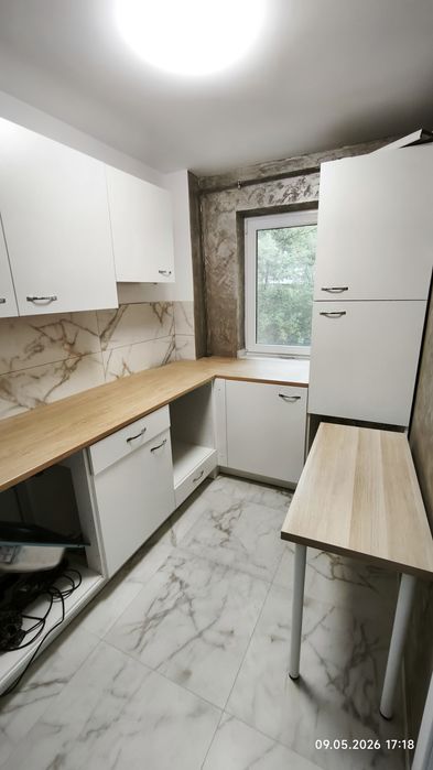 Închiriez apartament 3 camere, Piatra Neamț, aleea Tiparului