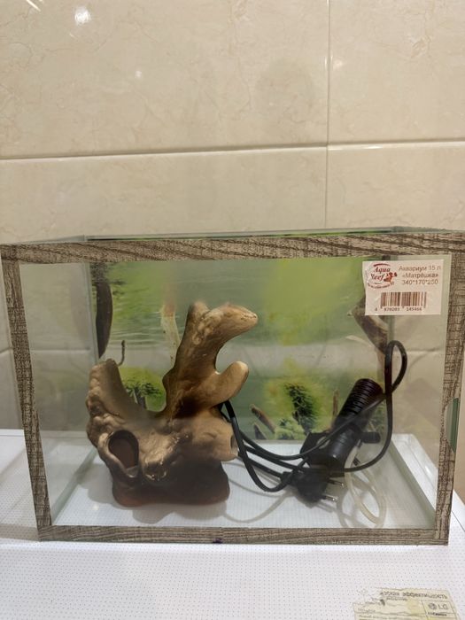 Продам аквариум 15 литров
