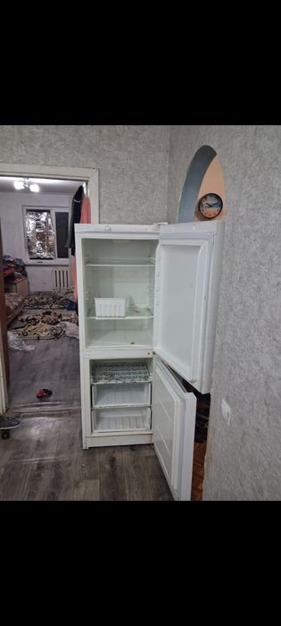 Продам срочно фреон заправить надо