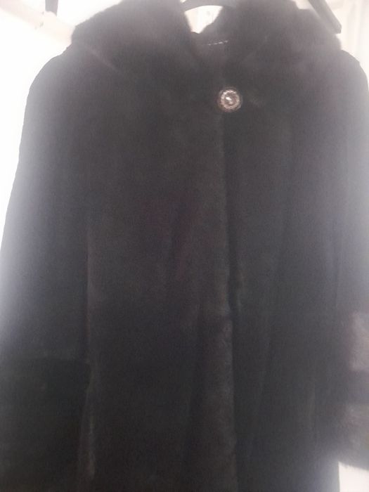 Шубы  и пуховики