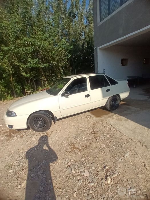 Nexia 2 sotiladi