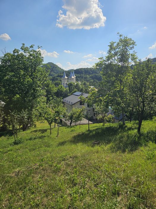 Casa locuibila de vanzare-Valea Chioarului