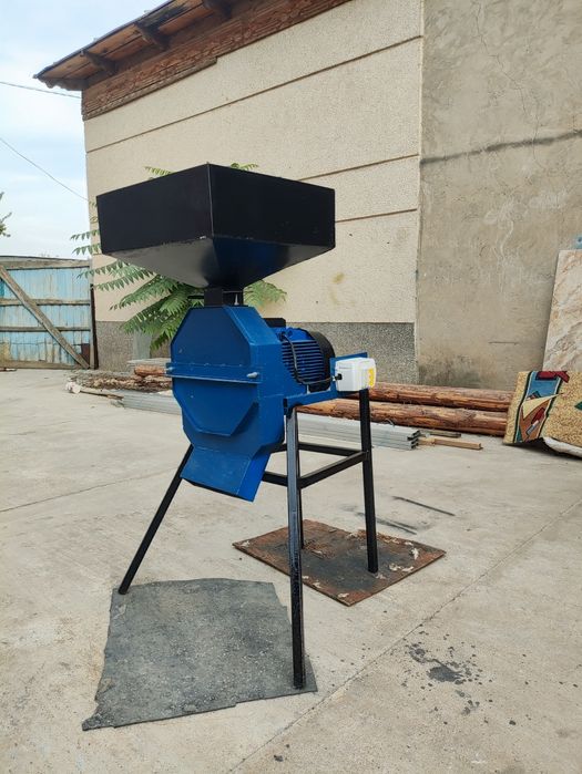 Зернодробилка 3квт