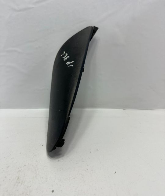 Ornament oglinda dreapta  6388110507 Mercedes-Benz Vito W638