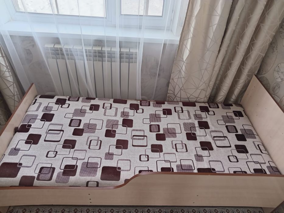 Төсек сатам 15000мың