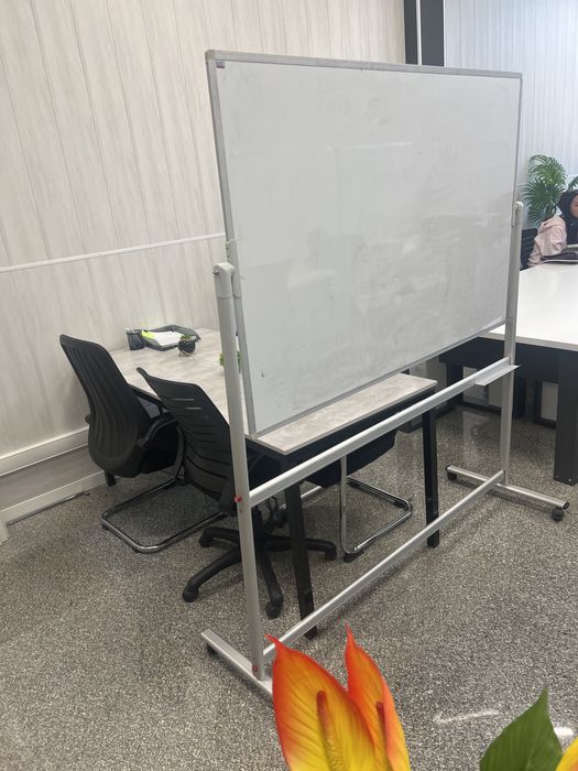 Доска в офис для маркеров