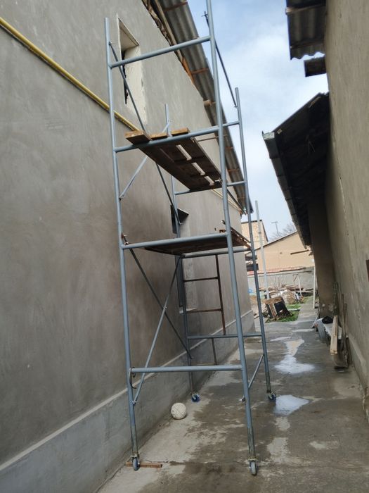 Леса леса продаются леса , имеются 2 шт. Состояние новое .