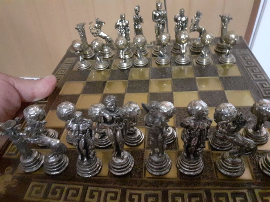 Joc de sah din metal complet