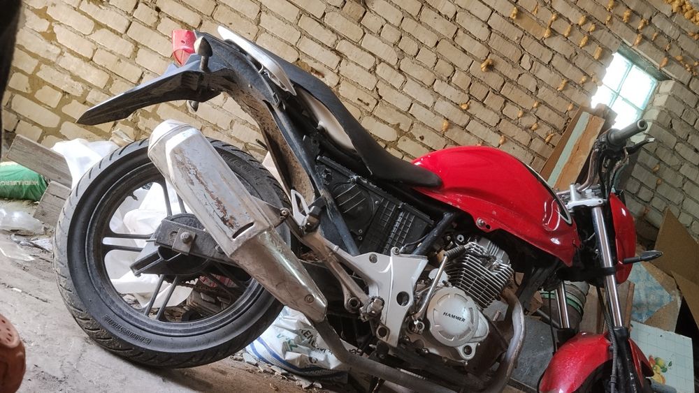 Продается мотоцикл 200 кубов
