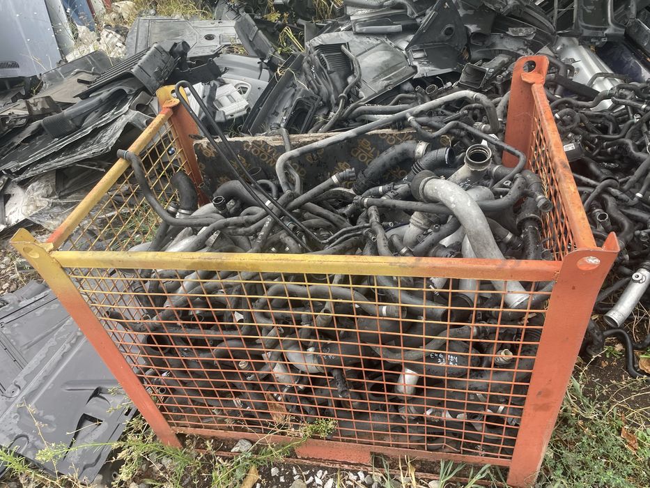 Водни маркучи,тръби и кулер пътища за всякакви бмв-та до 2010г