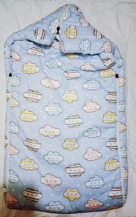 Уголок+комбинезончик на выписку