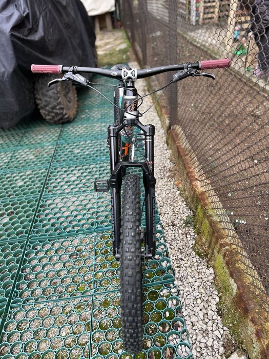 YT capra cf pro race 2017