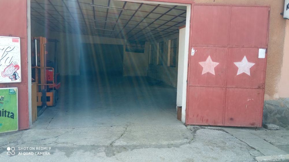 Продава се Склад в Първомай - 500 кв.м за 164 €/кв.м - Снимка #1