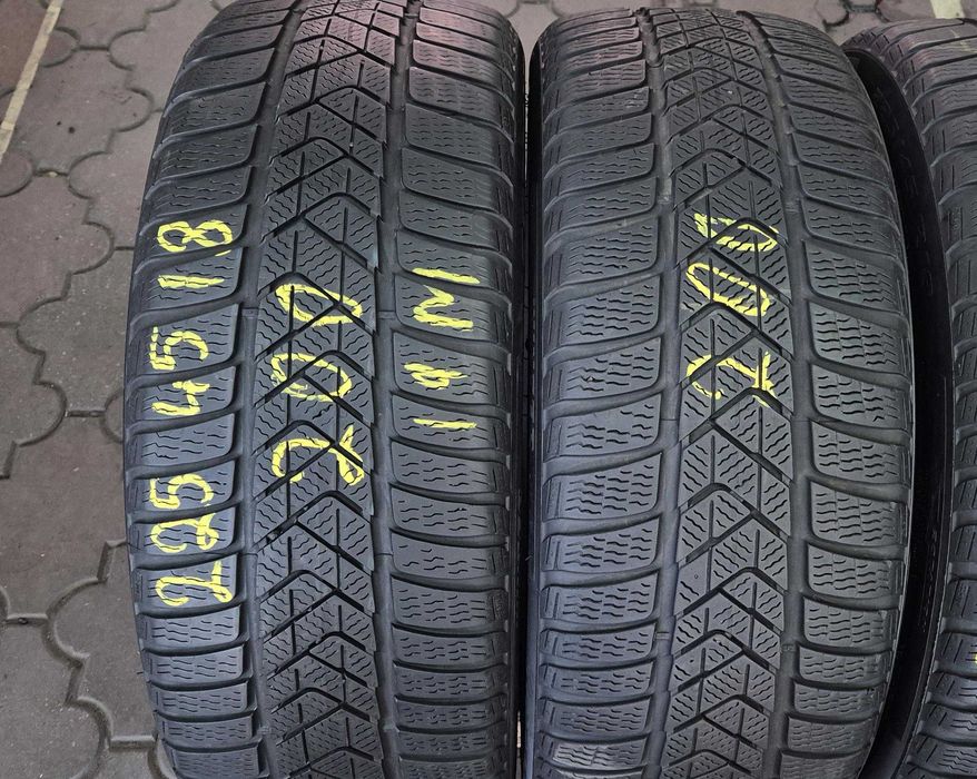 anvelope Pirelli,Hankook 225/45/18  m&s iarna