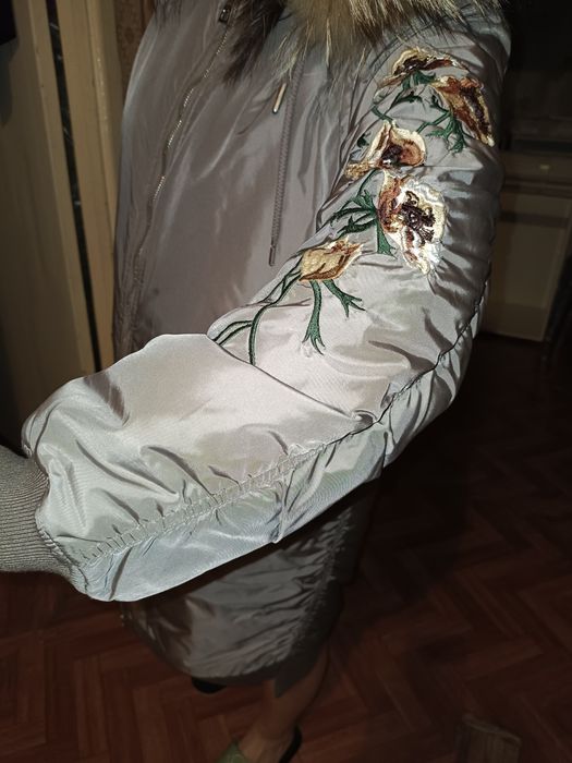 Продам зимнюю куртку