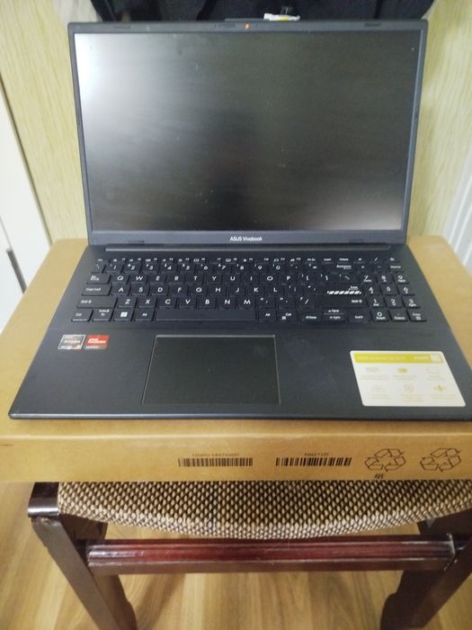 Продается Asus Vivobook go 15