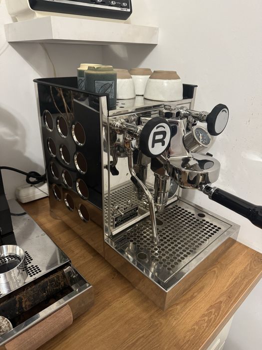 Espressor prof Rocket Appartamento TCA grup e61 plus multe accesorii