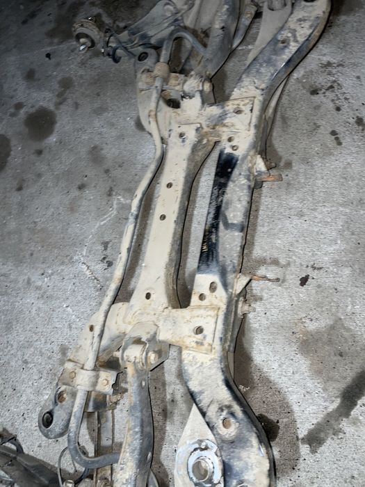 Punte spate Opel Insignia / dezechipata completa