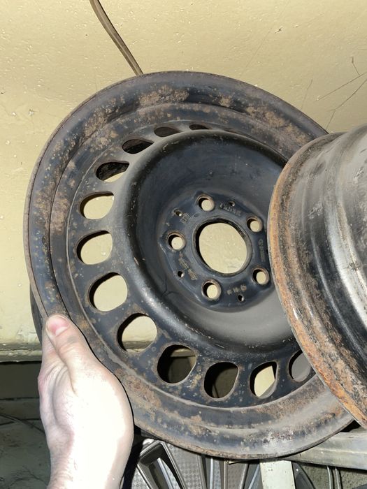 Диски 2шт на мерседес р15