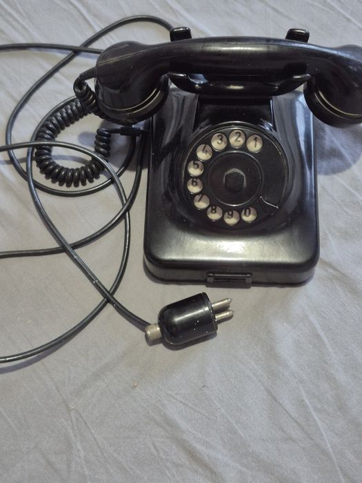 Vind telefon fix vechi