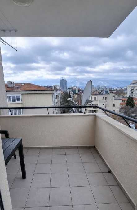 Тристаен апартамент под наем Гео Милев