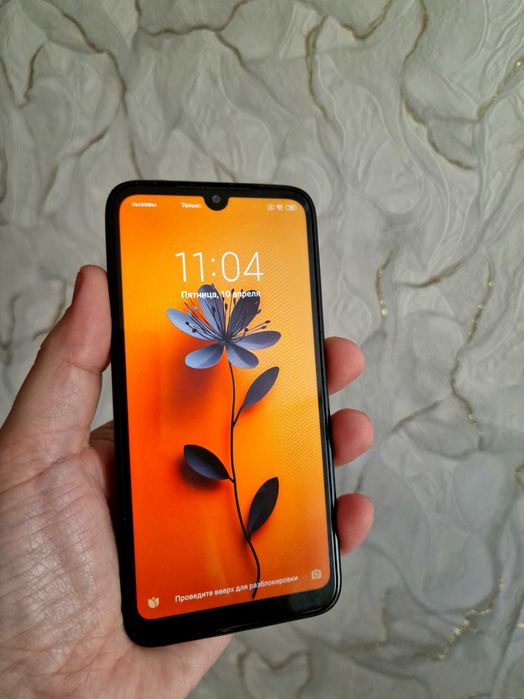 Продам Редми 7 в отличном состоянии