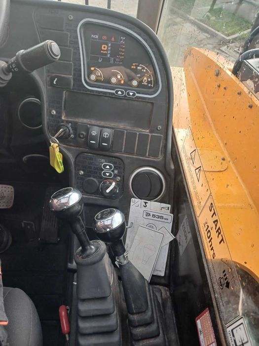 Телескопичен товарач JCB 535-95 - 9.5 м