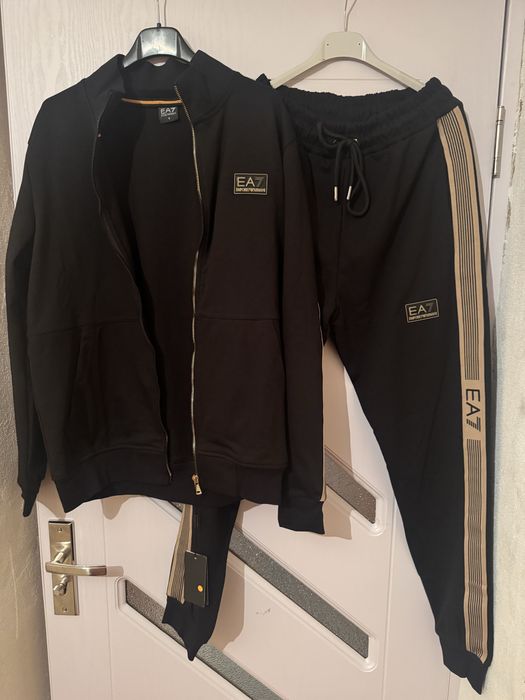 Trening barbat armani marimea S