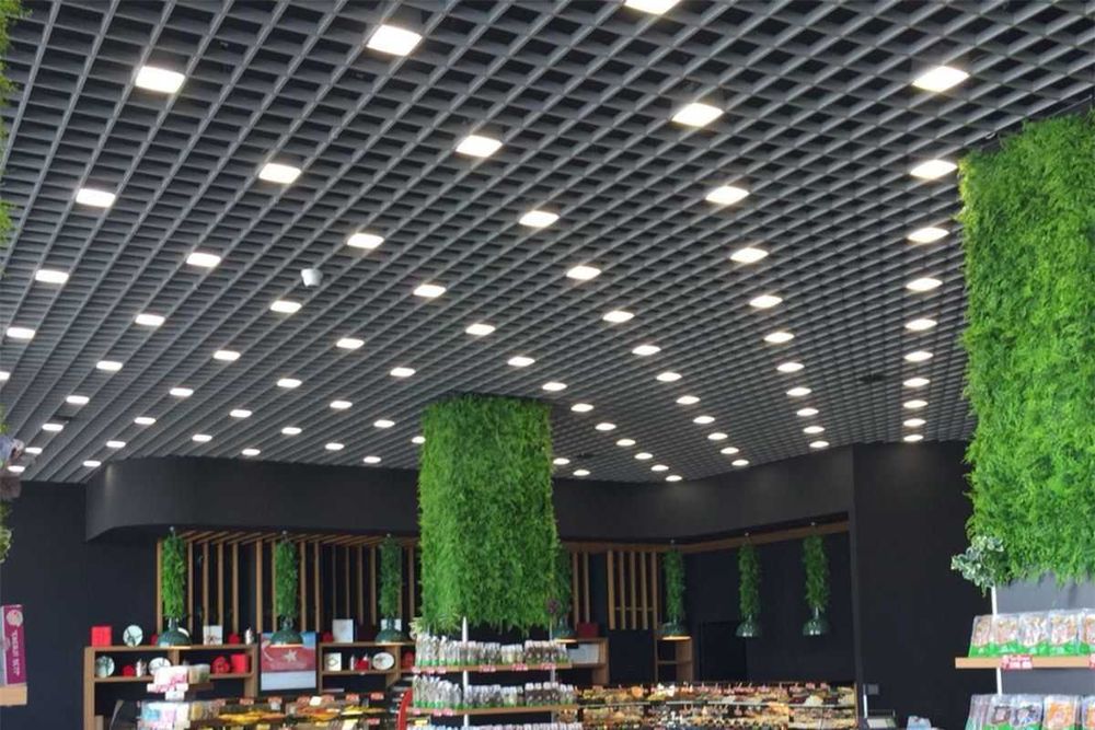 Подвесной ячеистый потолок Грильято