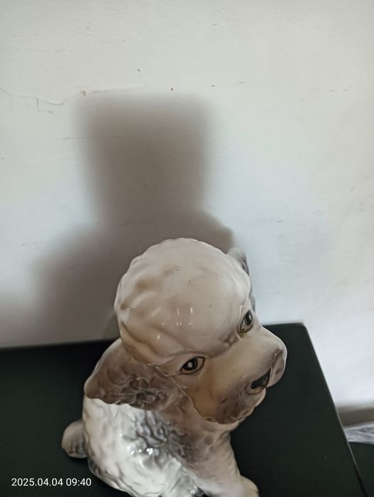 Cățel porțelan vechi