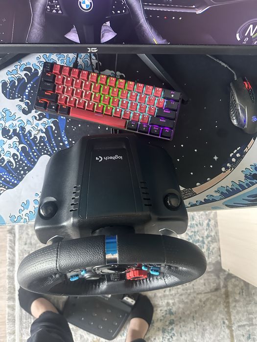 Игровой руль -Logitech G29 срочно