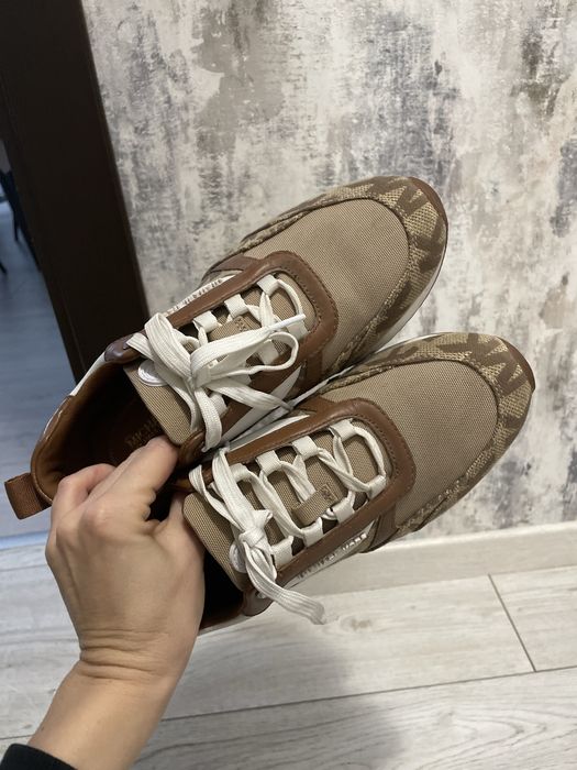 Обувки кецове маратонки Michael Kors естествена кожа 36 номер