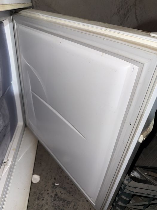 Бирюса Холодильник б/у