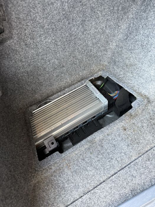 Navigatie CIC bmw e90 e91 Sistem harman kardon bmw e90 e91 combox