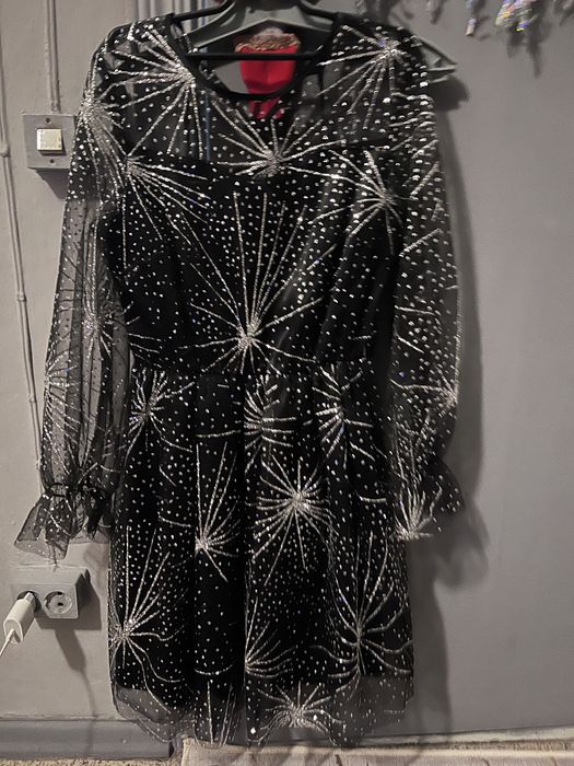 Платье с блестками