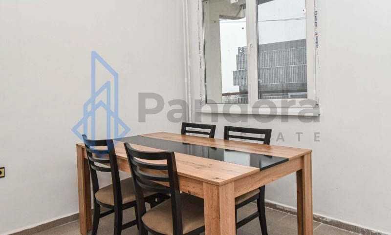 Двустаен апартамент под наем в кв. Младост 4