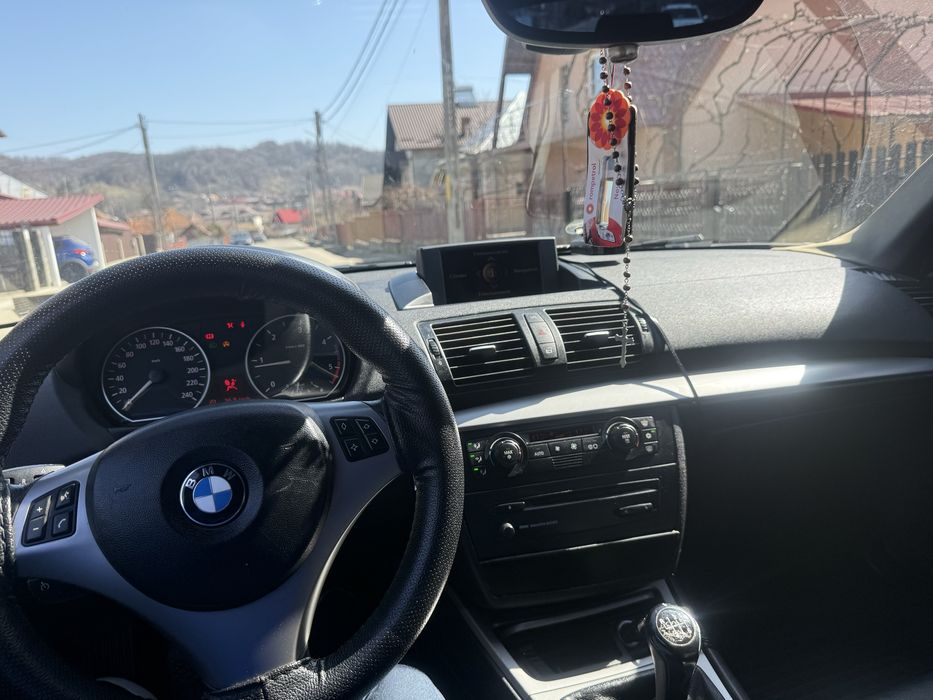 Vand bmw seria 1 163 cp