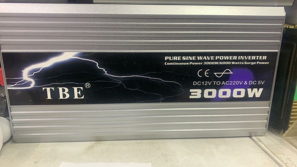 Инвертор TBE 3000W (чистый синус)
Преобразователь.