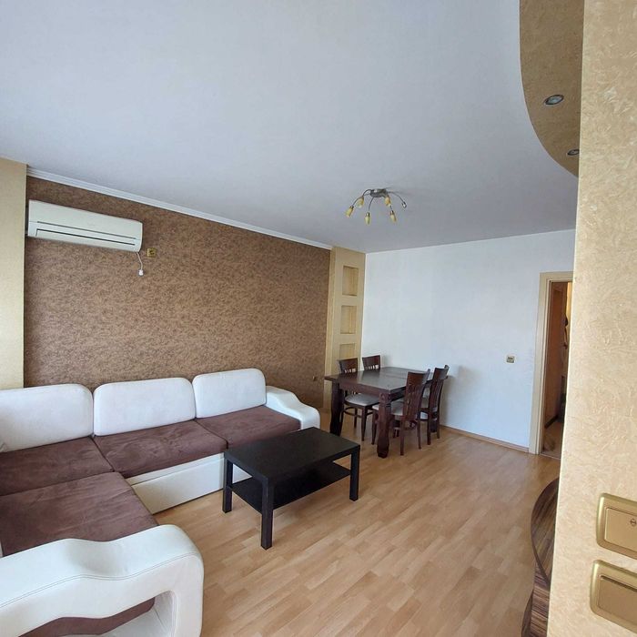 Продава се Тристаен апартамент в Айтос - 76 кв.м за 1178 €/кв.м - Снимка #1