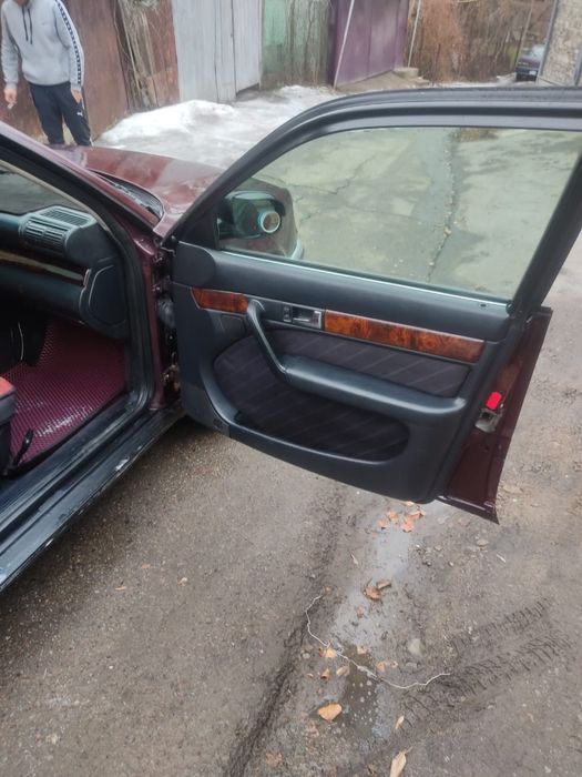 Продам ауди с4 2.6