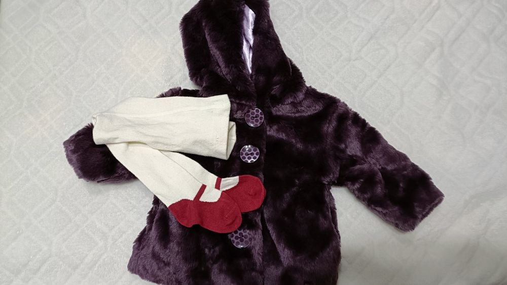 Combinezon/geaca/ blăniță George 3-6 luni și dres bebe
